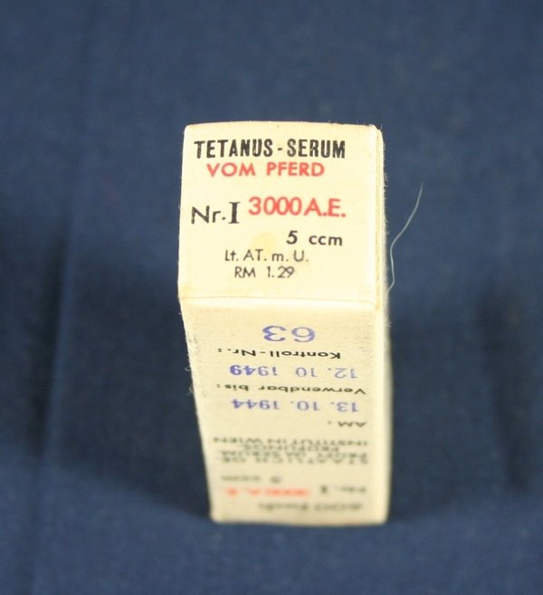 Tetanus Injectie ampul 1944  DMI 11