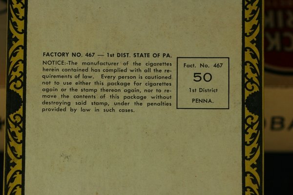 Cigarettes American F and D 1945  US S13